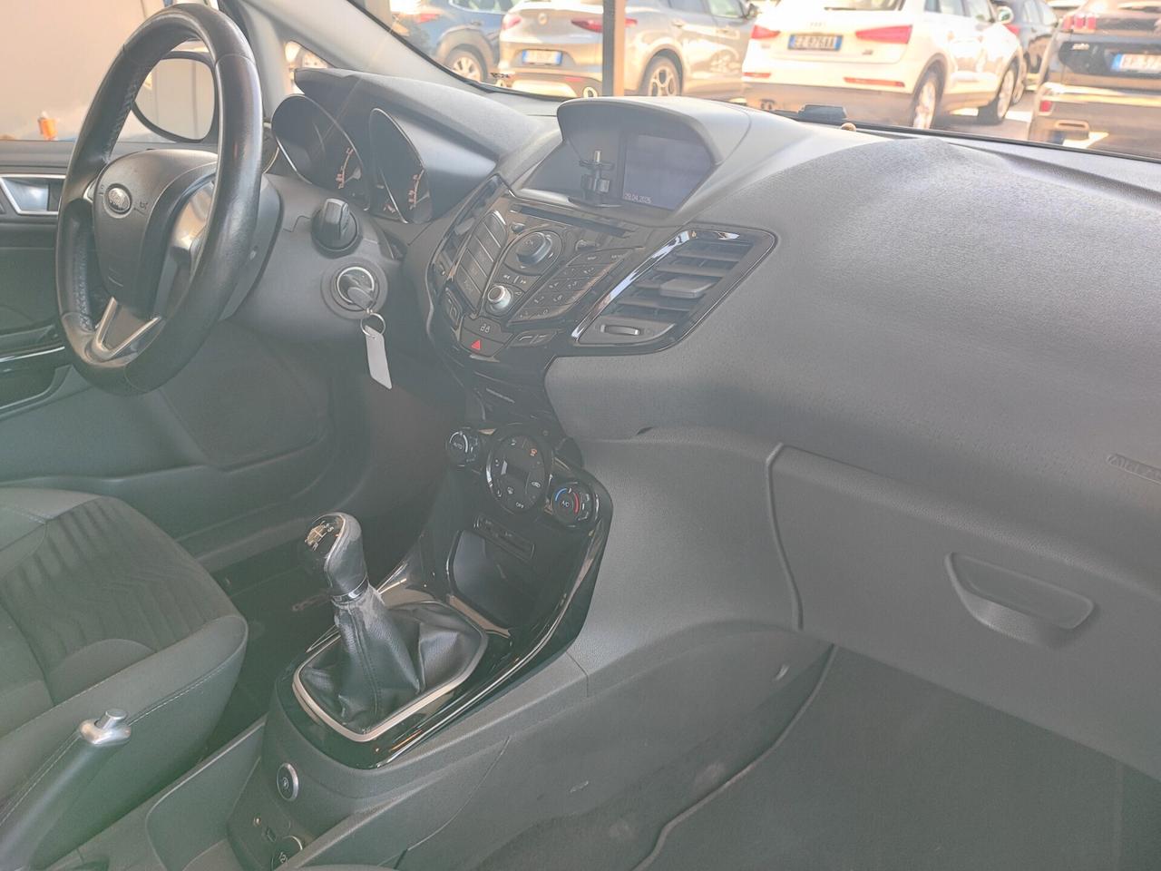 Ford Fiesta 1.4 5 porte Bz.- GPL