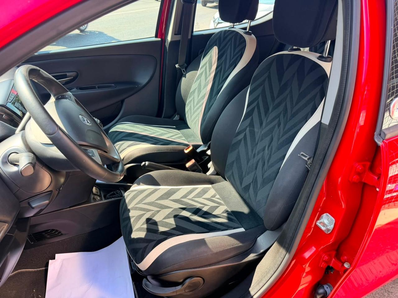 Lancia Ypsilon 1.2 69 CV 5 porte GPL Ecochic Gold