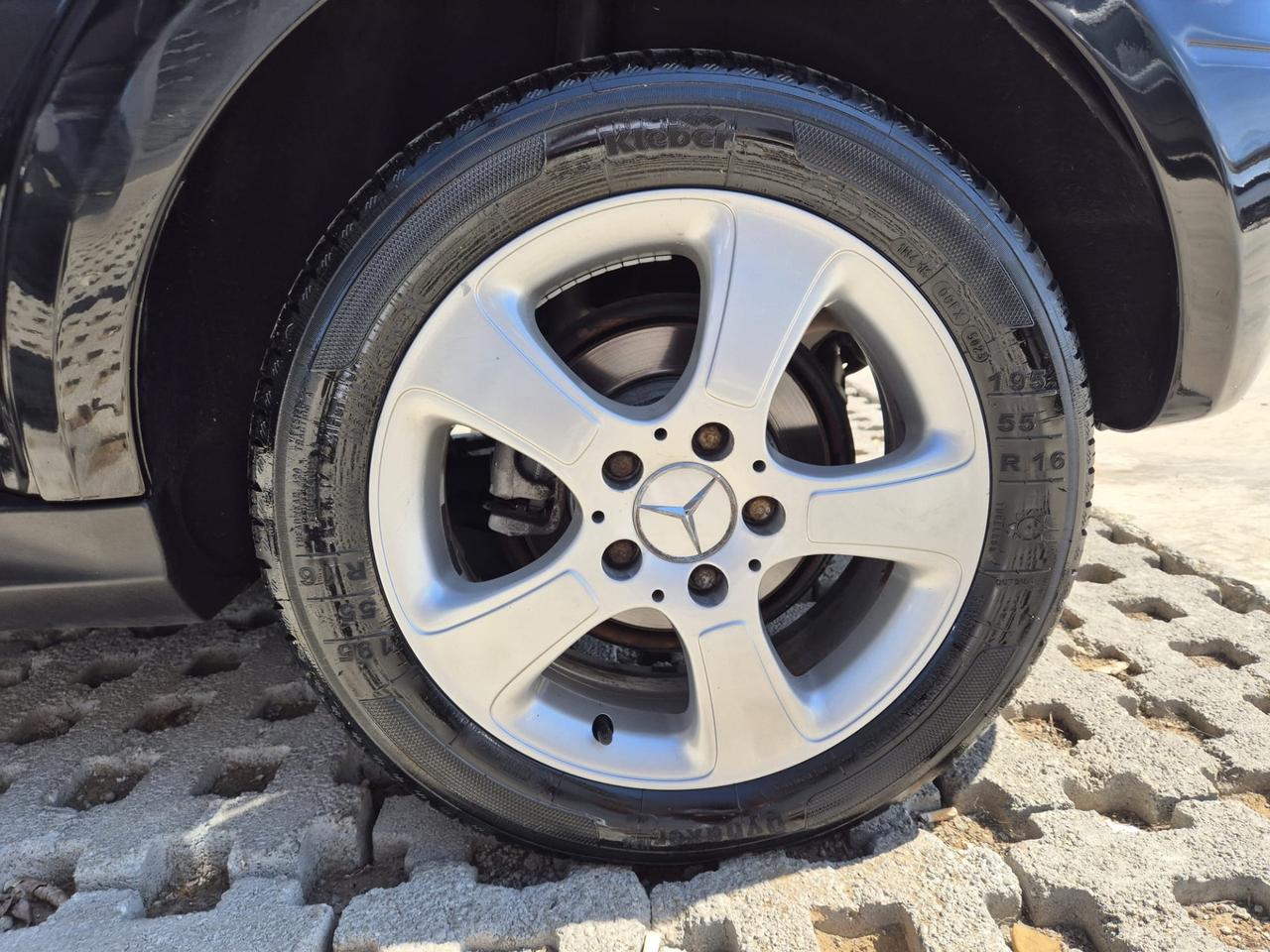 Mercedes-benz A 160 BlueEFFICIENCY Premium