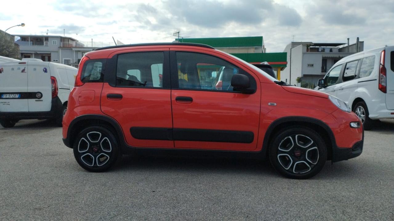 Fiat Panda 1.0 FireFly S&S Hybrid Sport