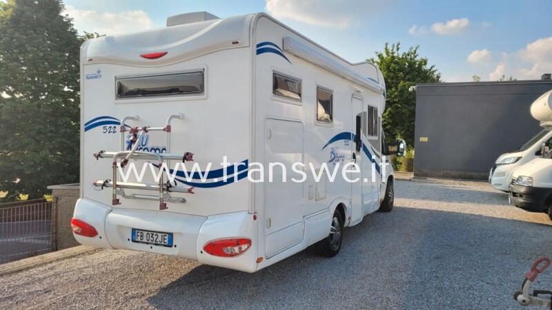 Altro Blucamp Lucky 522 camper semintegrale letto matrimoniale posteriore