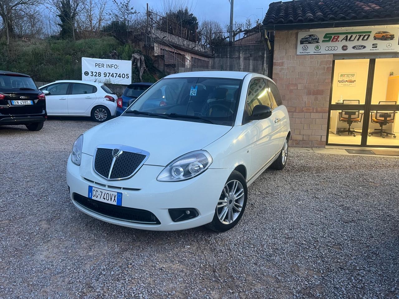 Lancia Ypsilon 1.2 69 CV Elle