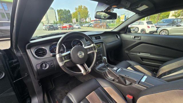 FORD Mustang 3.7 V6 Premium Coupé AUTOMATICA PERMUTE