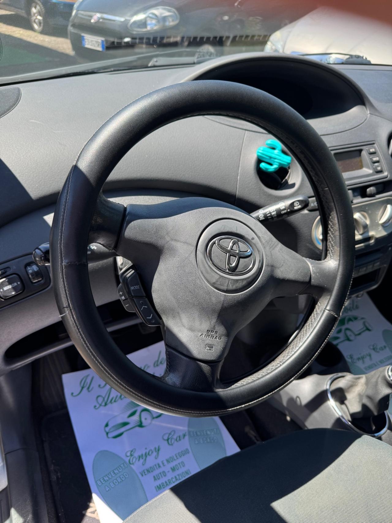 Toyota Yaris 1.4 tdi D-4D cat 3 porte Sol
