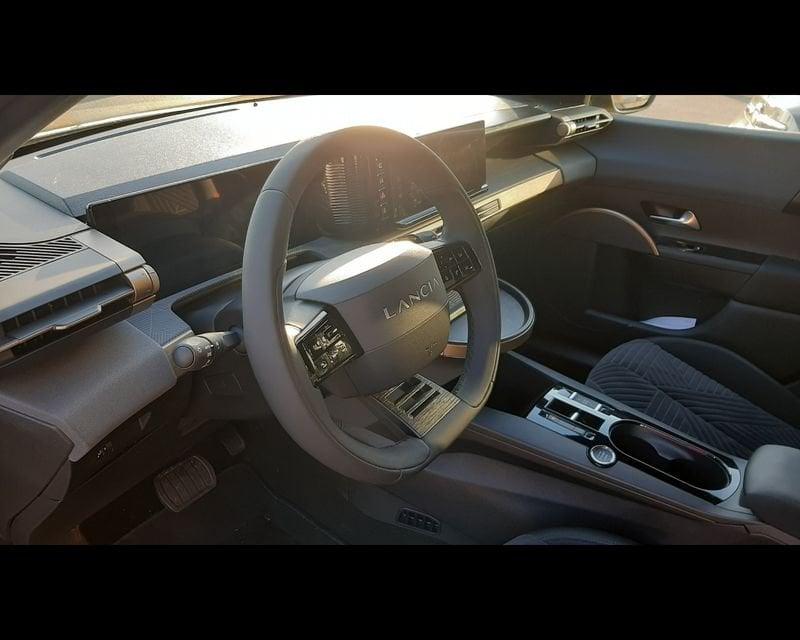 Lancia Ypsilon Ypsilon Hybrid e-DCT LX