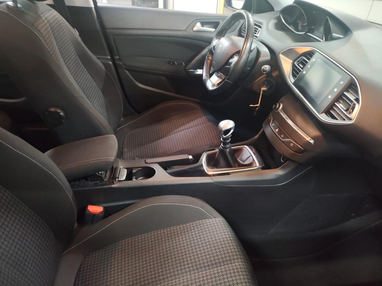 Peugeot 308 1.5 Hdi 130cv, EURO 6D