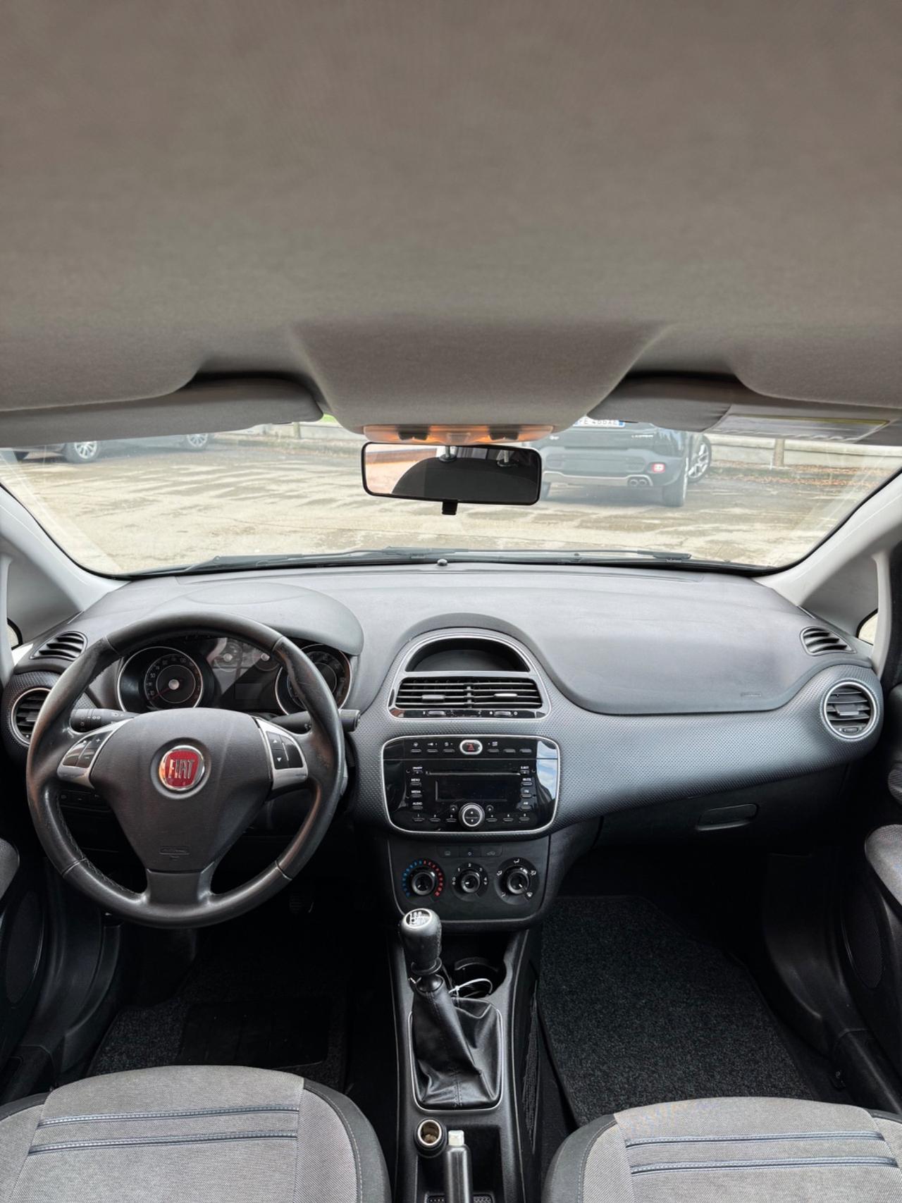 Fiat Punto Evo 1.2 benzina 5 porte adatta a neopatentati