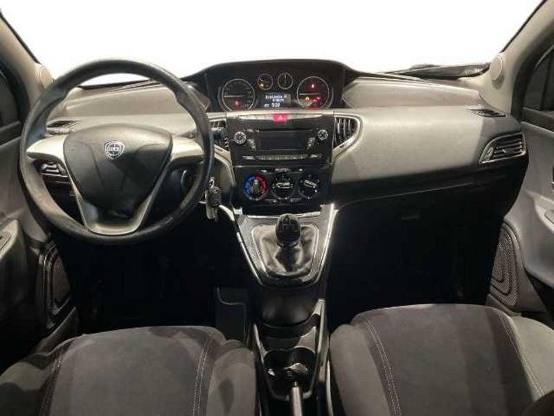 Lancia Ypsilon III 2011 1.2 8v Gold s/CL 69cv E6