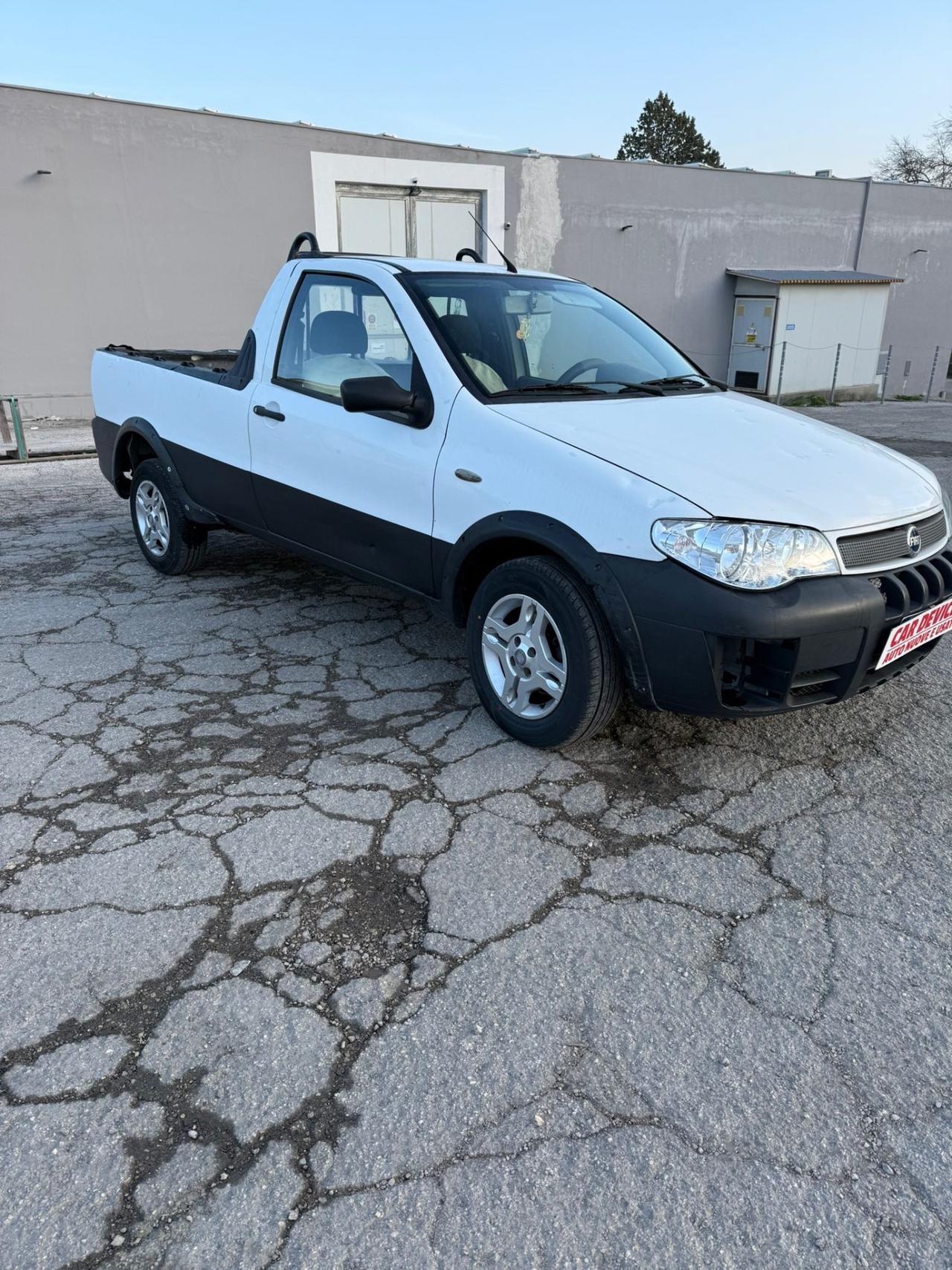 Fiat Strada 1.3 MJT Pick-up -AUTOCARRO 2 POSTI