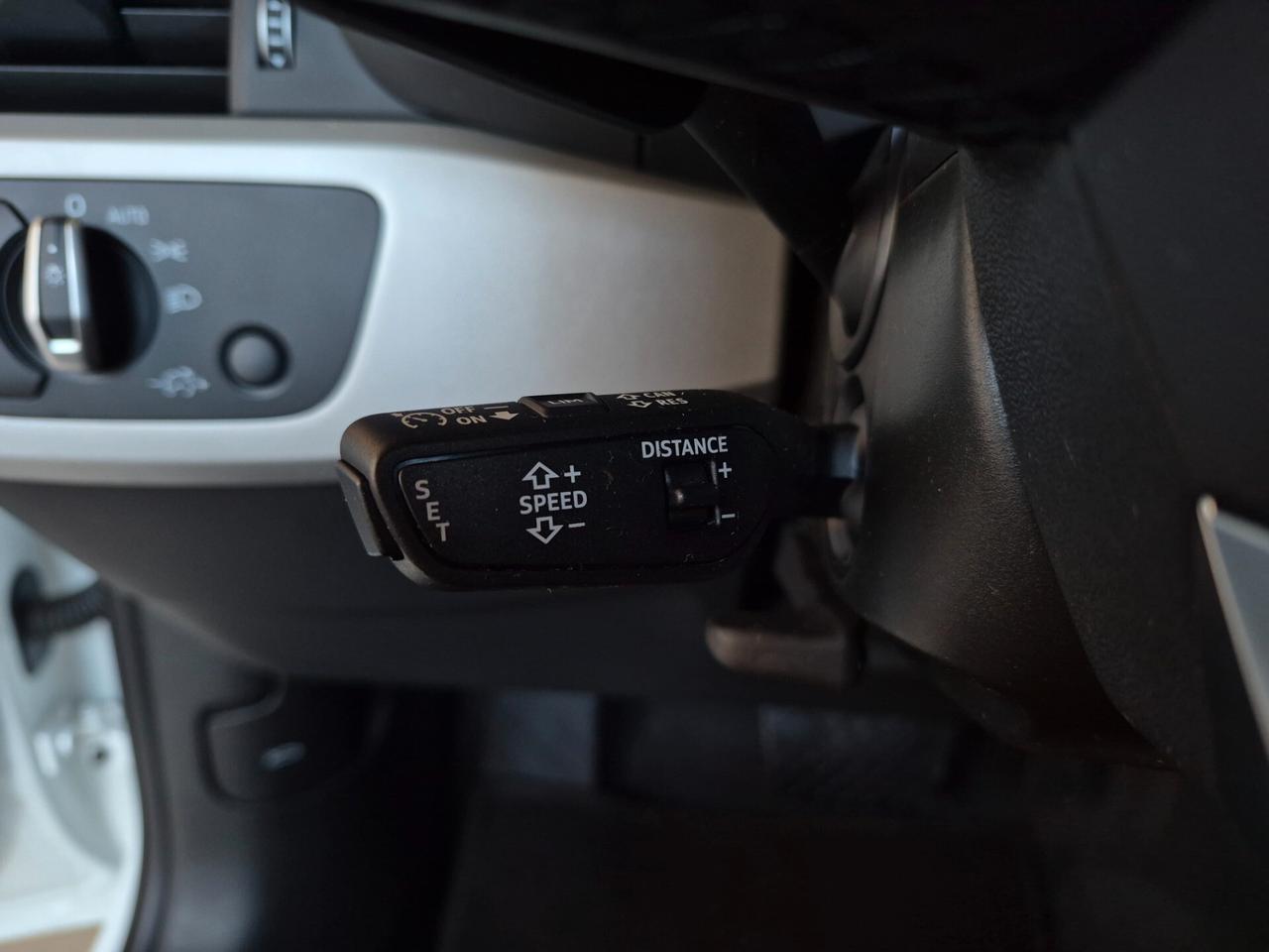 Audi A4 AVANT 40 2.0 TFSI MHEV QUATTRO 204CV S TRONIC TETTO LED NAVI CARPLAY