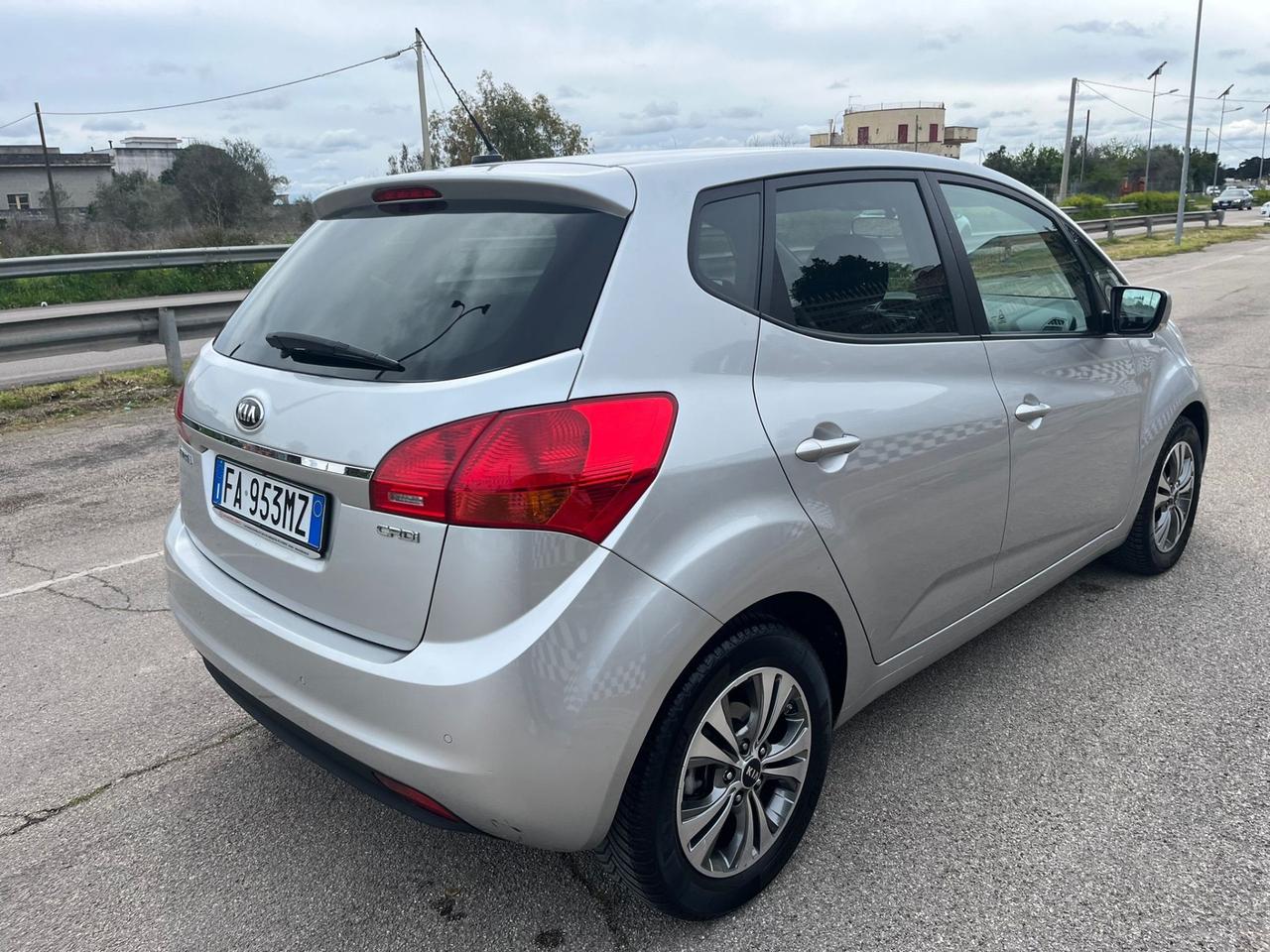 Kia Venga 1.4 CRDi 90CV Cool Unipro 2015