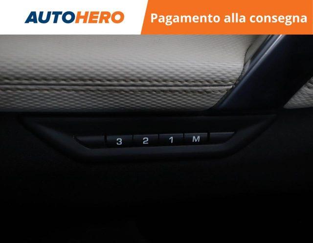 LAND ROVER Discovery Sport 2.0 Si4 200 CV AWD Auto R-Dynamic SE