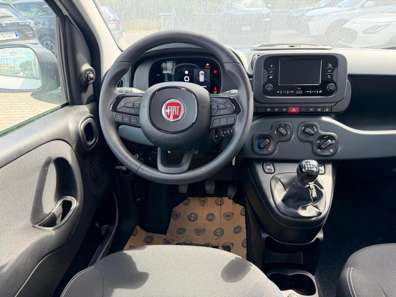 Fiat Panda Pandina 1.0 FireFly 65 CV Hybrid Icon