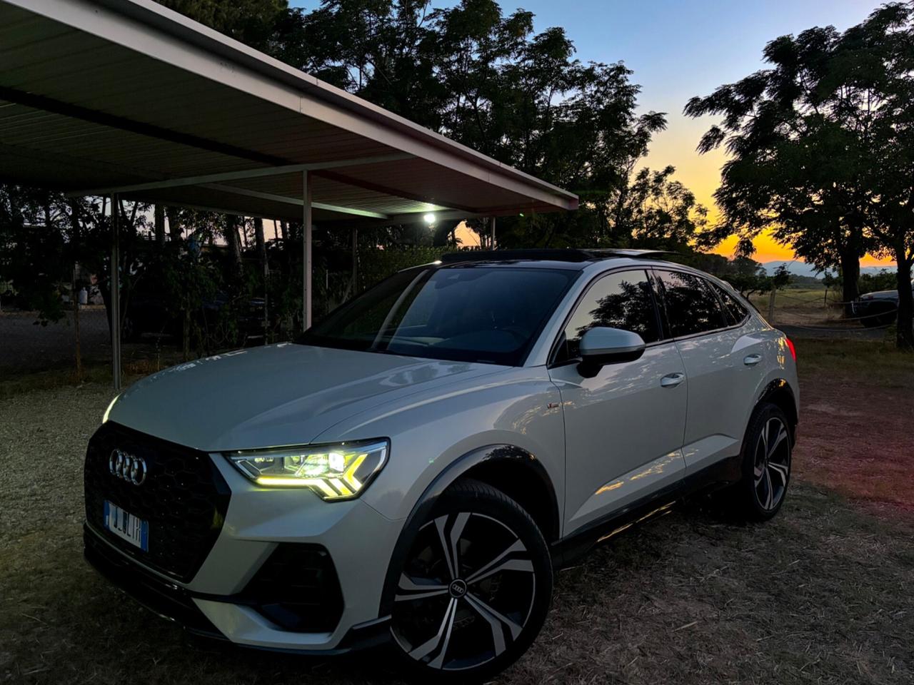 Audi Q3 35 TDI S tronic line edition