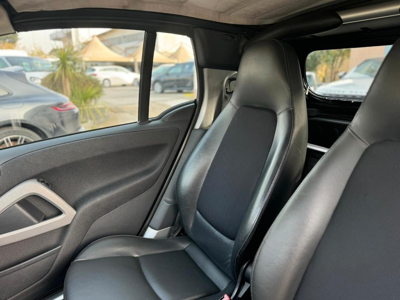 Smart ForTwo 1000 52 kW MHD cabrio passion