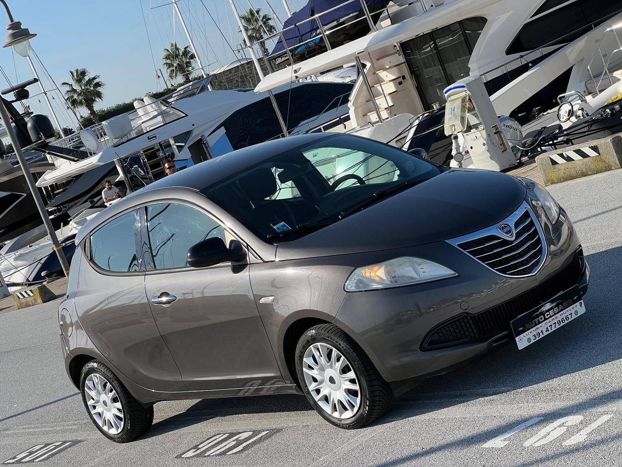 Lancia Ypsilon 1.2 69 CV**NEOPATENTATI**GARANIA 12 MESI