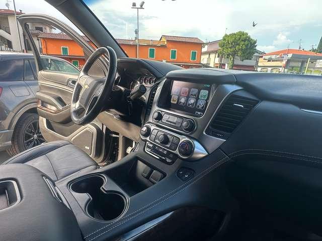 Chevrolet Suburban 5.3 L v8 LT ecotec