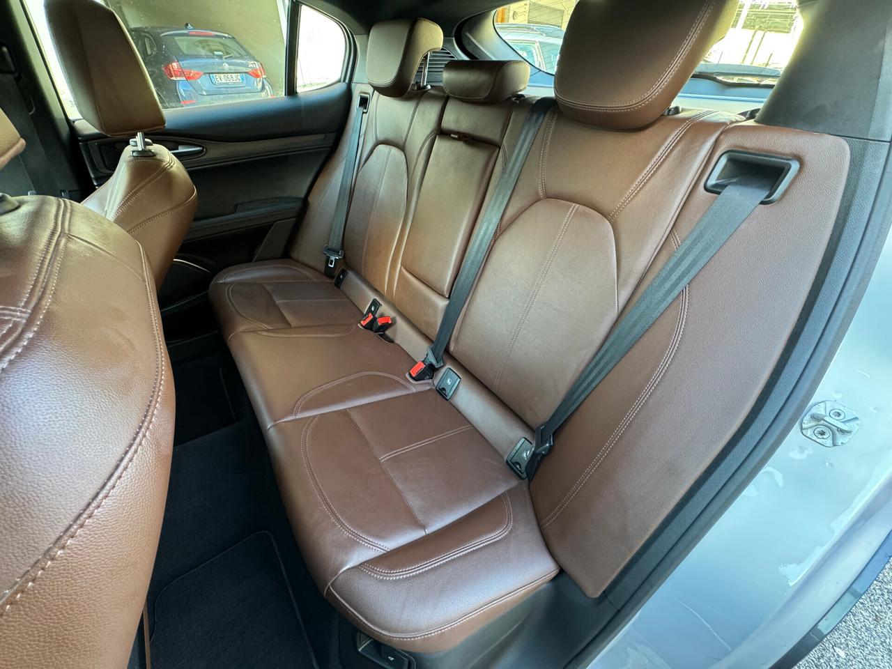 Alfa Romeo Stelvio 2.2 JTDM 210 CV AT8 Q4 Ti