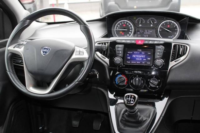 Lancia Ypsilon 1.0 firefly hybrid Maryne s&s 70cv