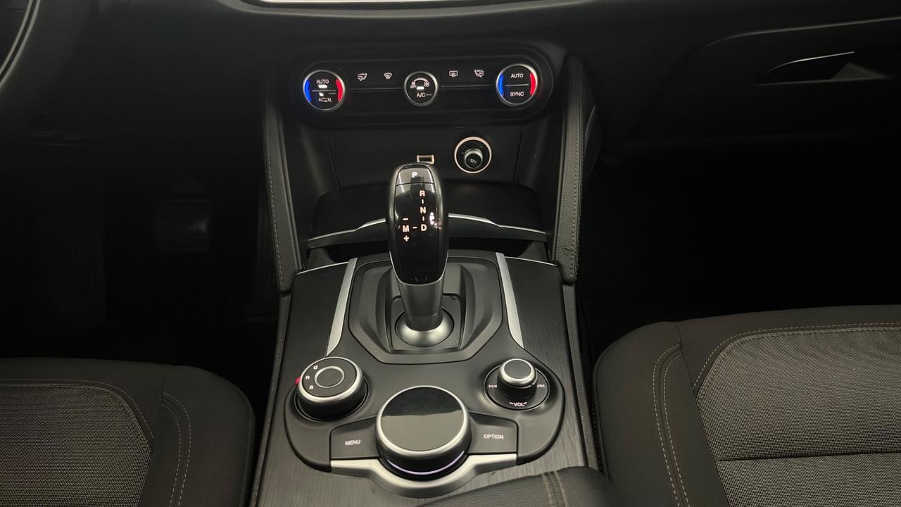 Alfa Romeo Stelvio 2.2 Turbodiesel 180 CV AT8 Q4 Executive