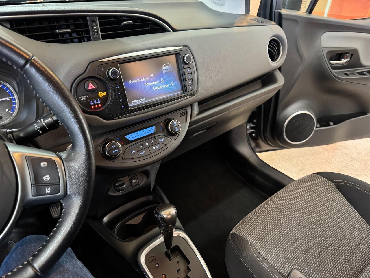 Toyota Yaris 1.5 Hybrid AUTOMATICA Business OK NEO