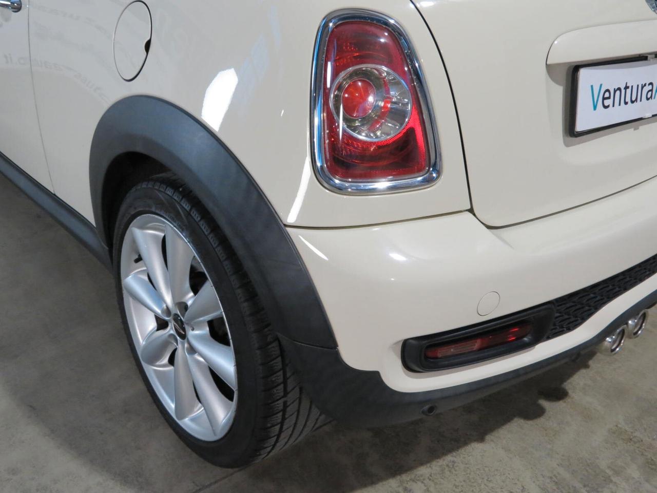 Mini Cooper SD Coupe 2.0 SD 143 CV JCW