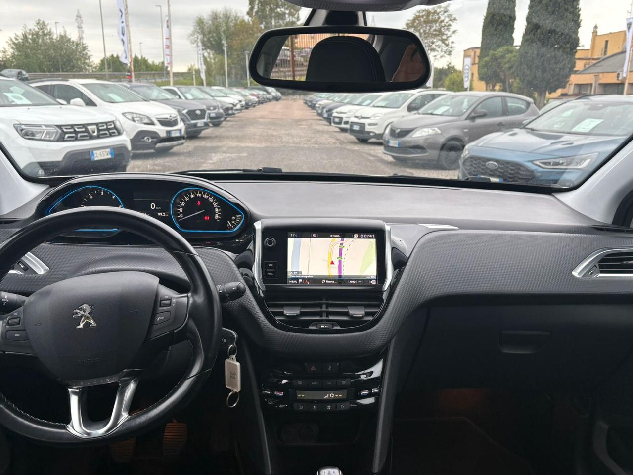 Peugeot 2008 BlueHDi 100 S&S Allure