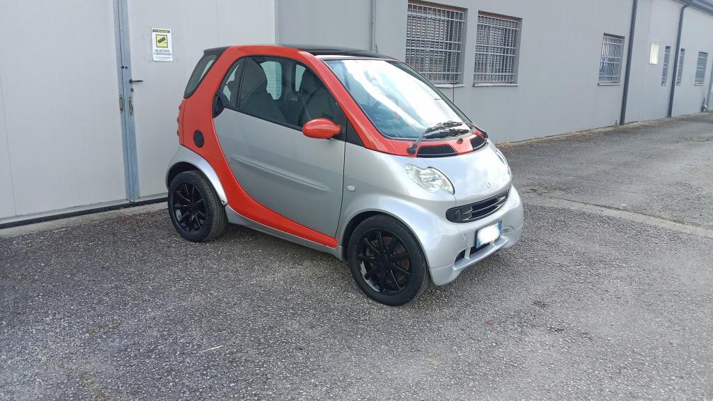 Smart Fortwo 700 benzina (MOTORE REVISIONATO)