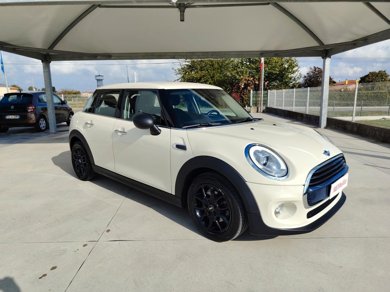 Mini Cooper D 1.5 5 Porte