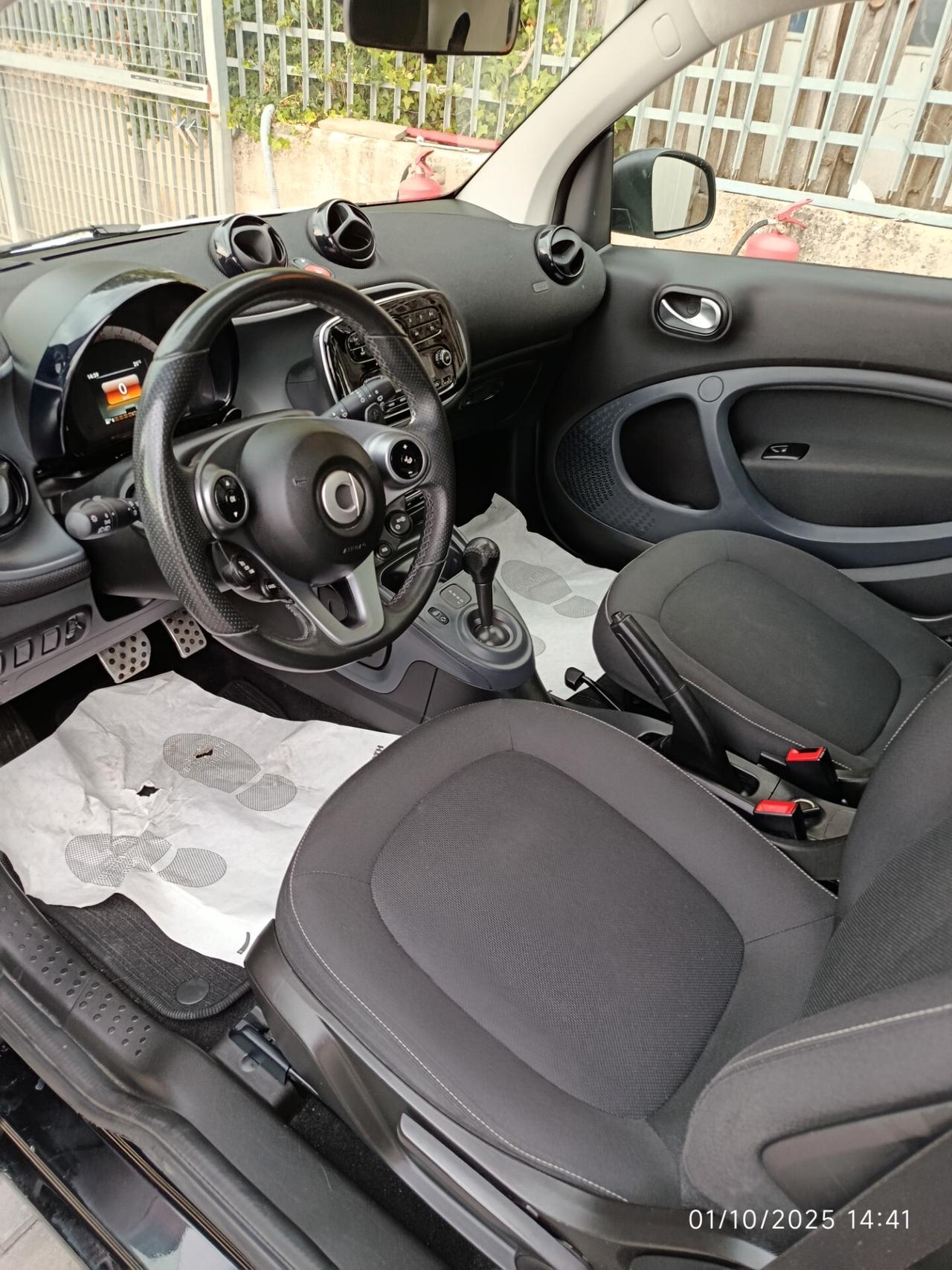 Smart ForTwo 70 1.0 twinamic BRABUS Style TETTO PANORAMICO