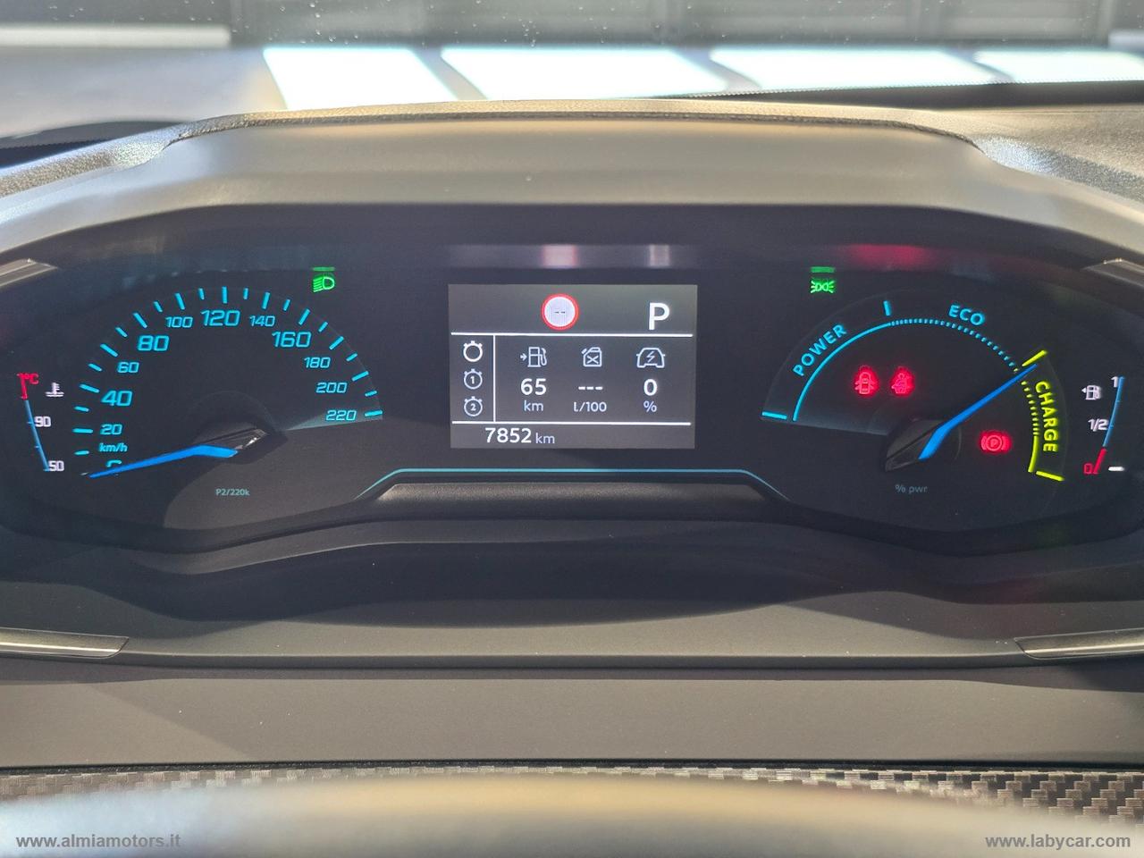 PEUGEOT 208 Hybrid 110 e-DCS6 Business