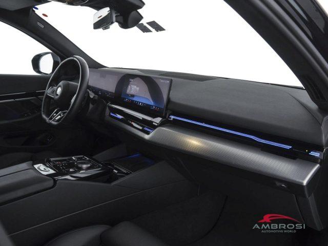 BMW 520 Serie 5 d 48V xdrive MSport Pro auto