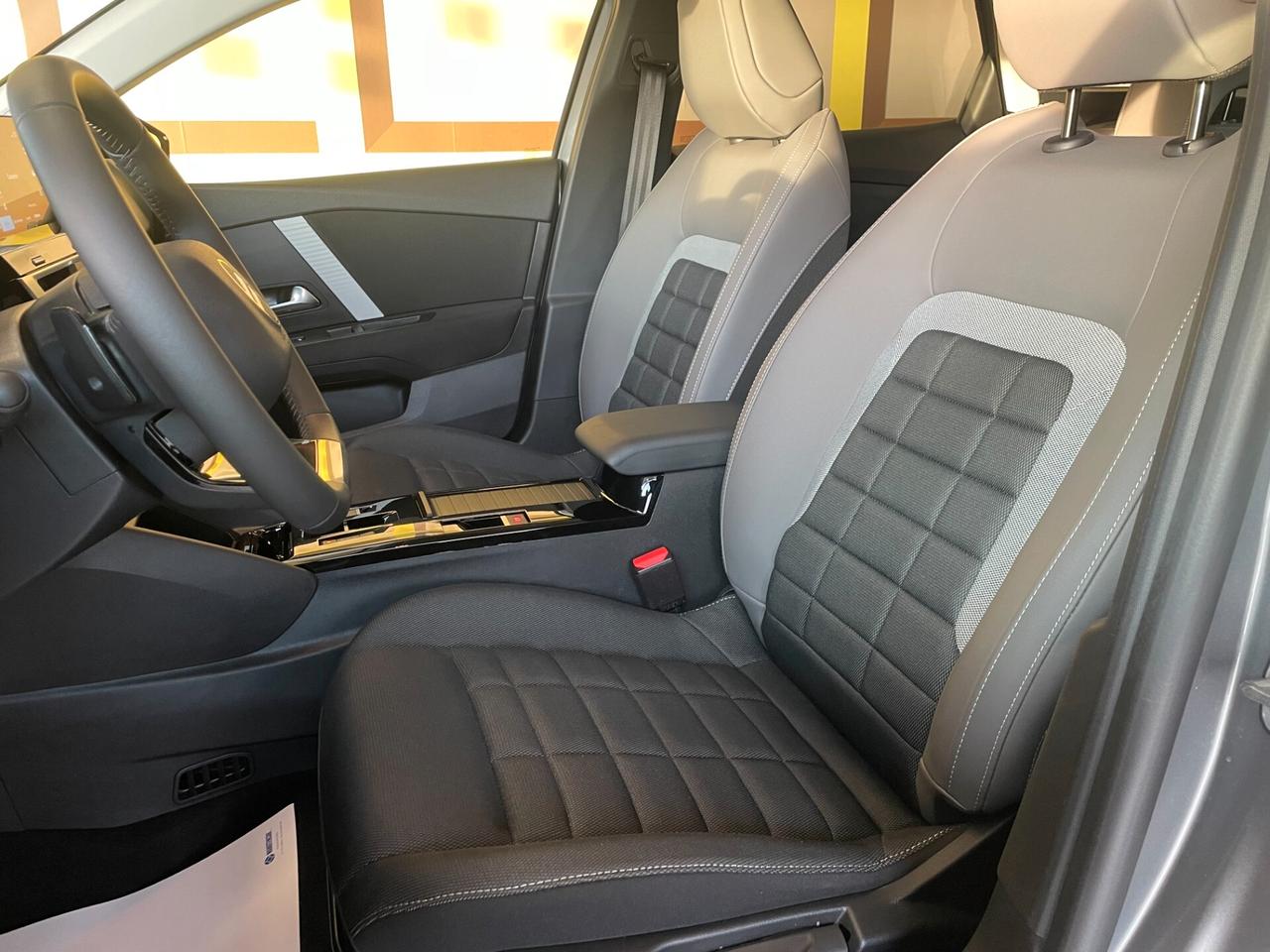 Citroen C4 Hybrid 136 e-DCS6 Plus PROMO