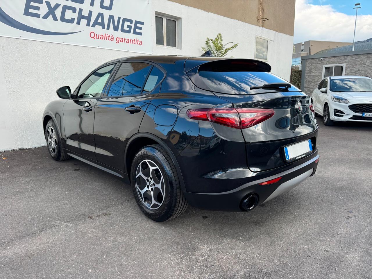 Alfa Romeo Stelvio 2.2 Turbodiesel 160 CV AT8 RWD Business