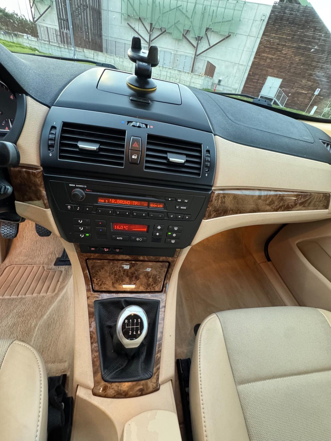 Bmw X3 2.0d cat Futura