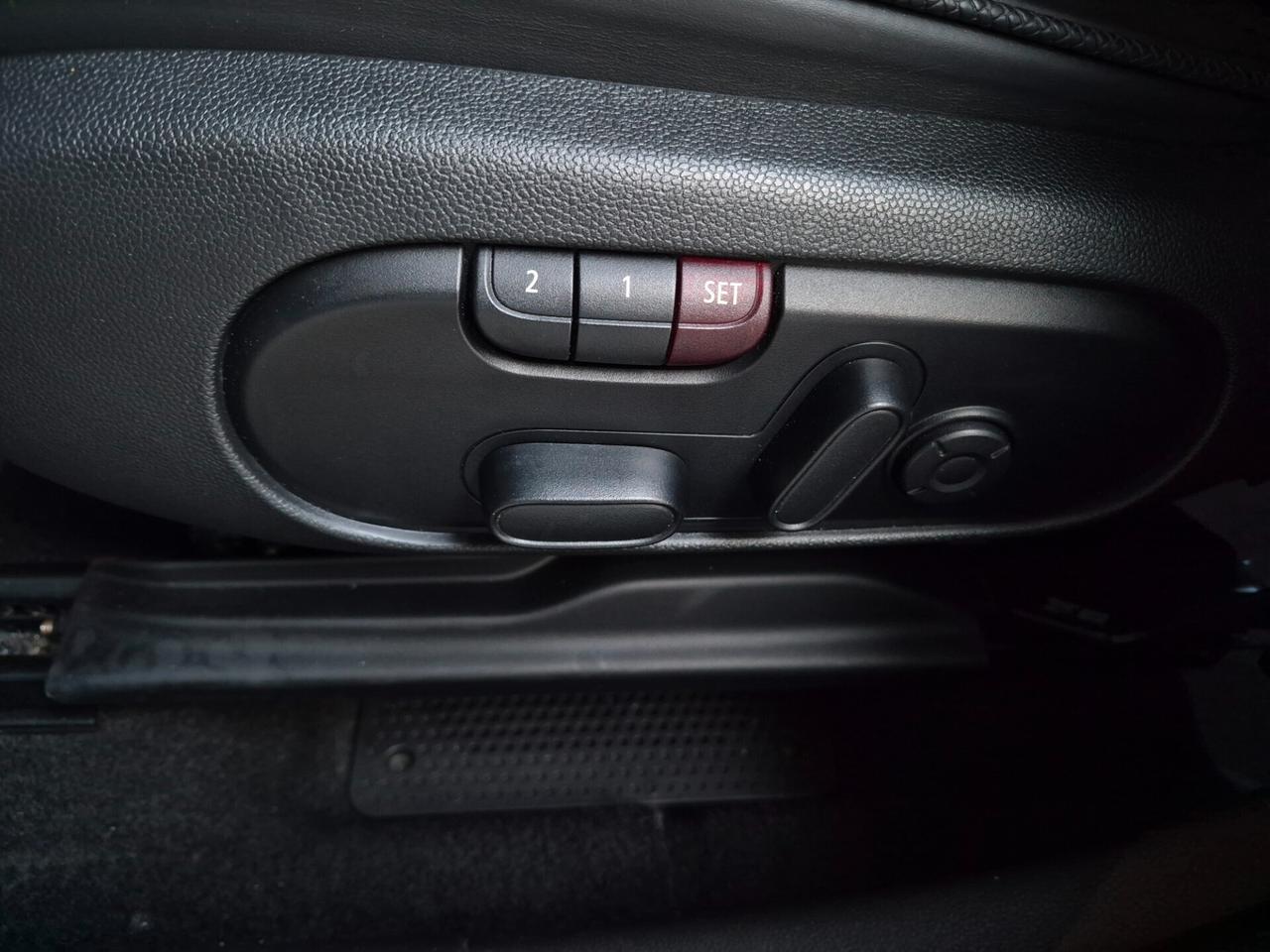 MINI Cooper Countryman 1.5 STEPTRONIC TETTO PANORIMICO APRIBILE AUTO UFFICIALE MINI 1 PROPRIETARIO