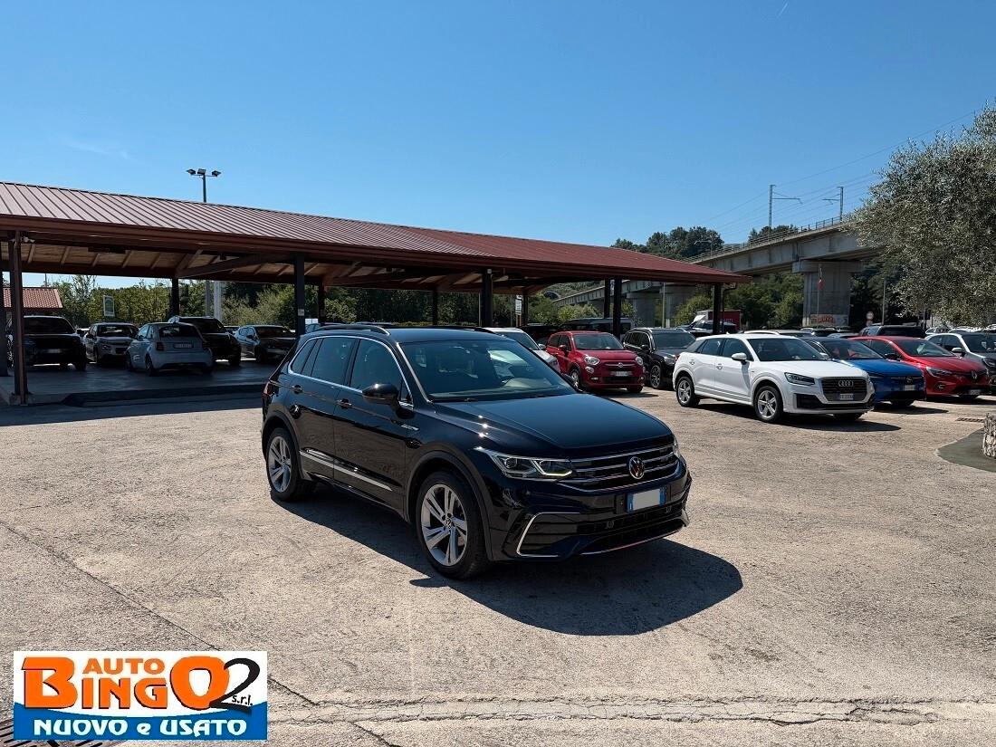Volkswagen Tiguan 2.0 TDI 150 CV SCR DSG 4MOTION R-Line