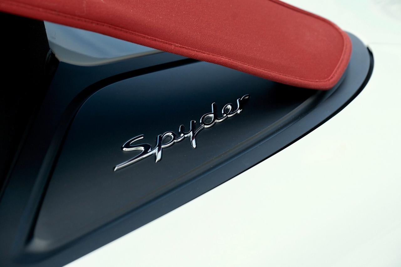 Porsche 718 Spyder 4.0 *CARBOCERAMICI*