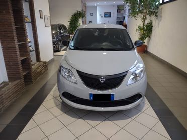 Lancia Ypsilon 1.2 69 CV 5 porte S&S Elefantino Blu