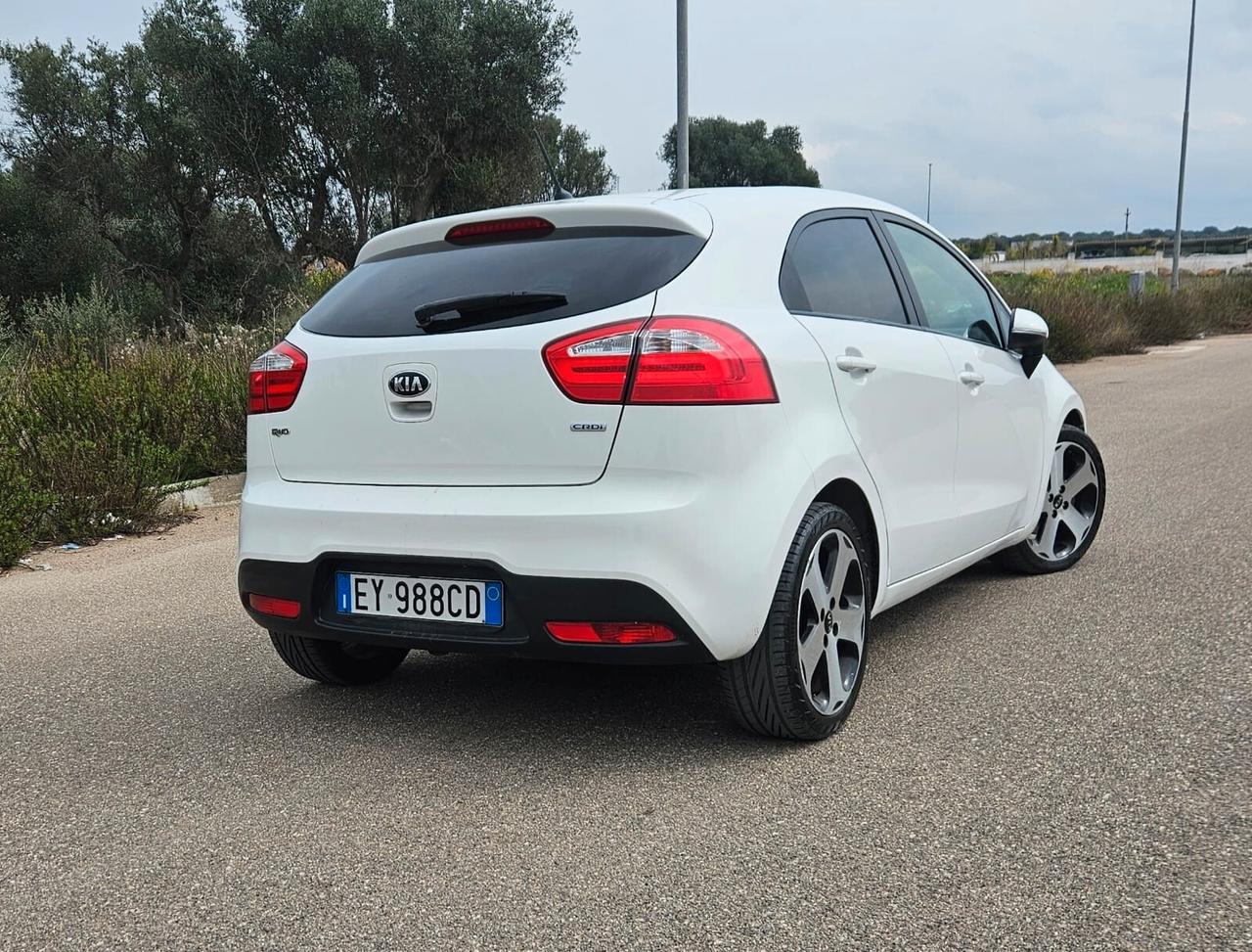 Kia Rio 1.1 CRDi 5p. Cool