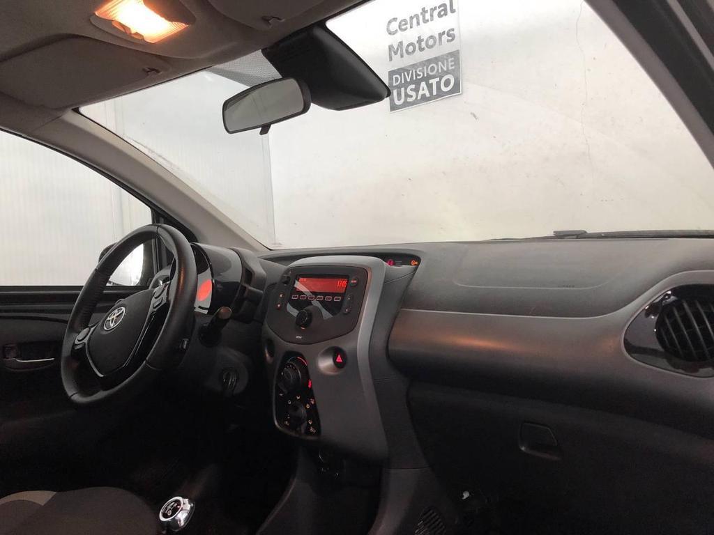 Toyota Aygo 5 Porte 1.0 VVT-i x-cool