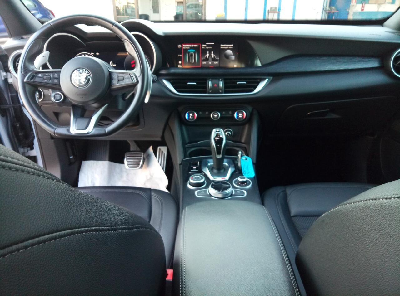 Alfa Romeo Stelvio 2.2 Turbodiesel 210 CV AT8 Q4 Sprint