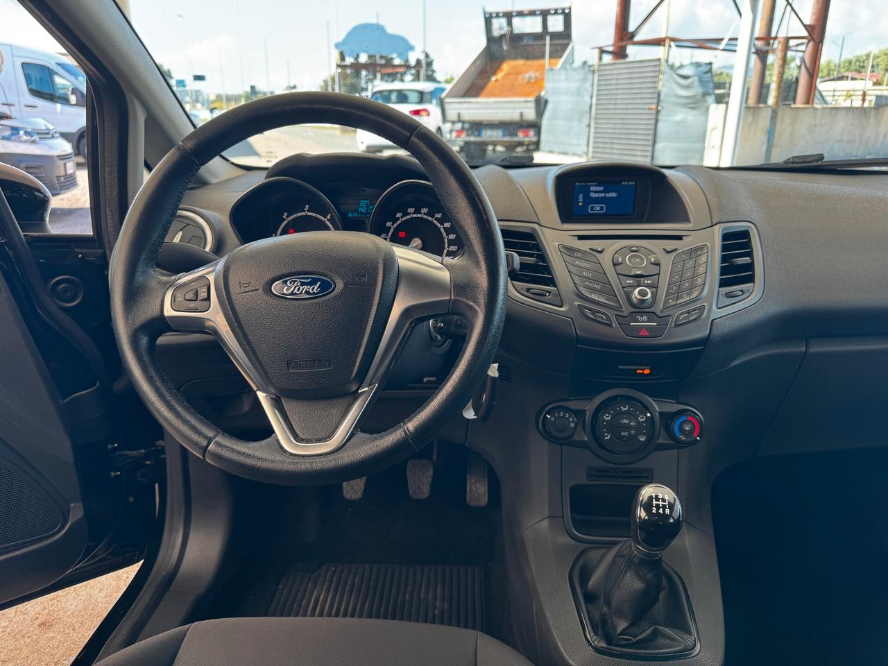 Ford Fiesta 1.5 TDCi 75CV Business - 2017