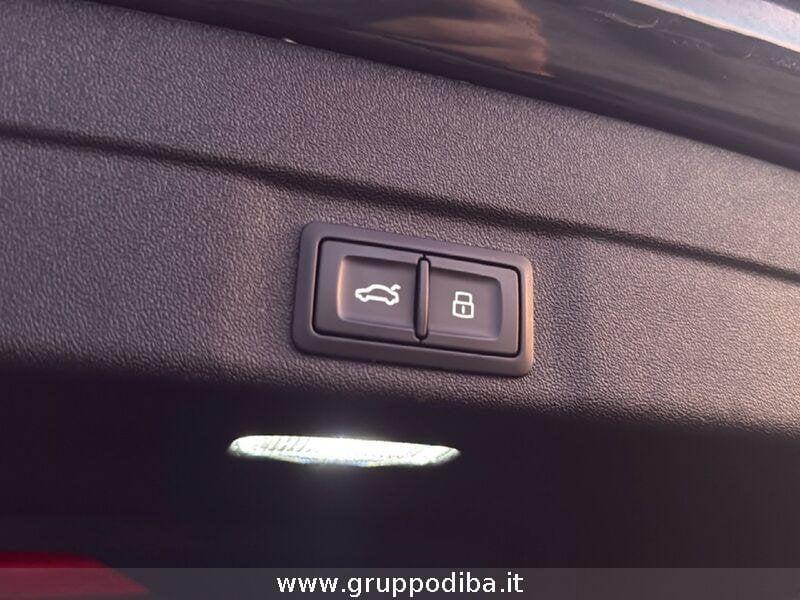 Audi A5 III 2024 Avant Avant 2.0 tdi mhev+ S line edition 204cv s-tron