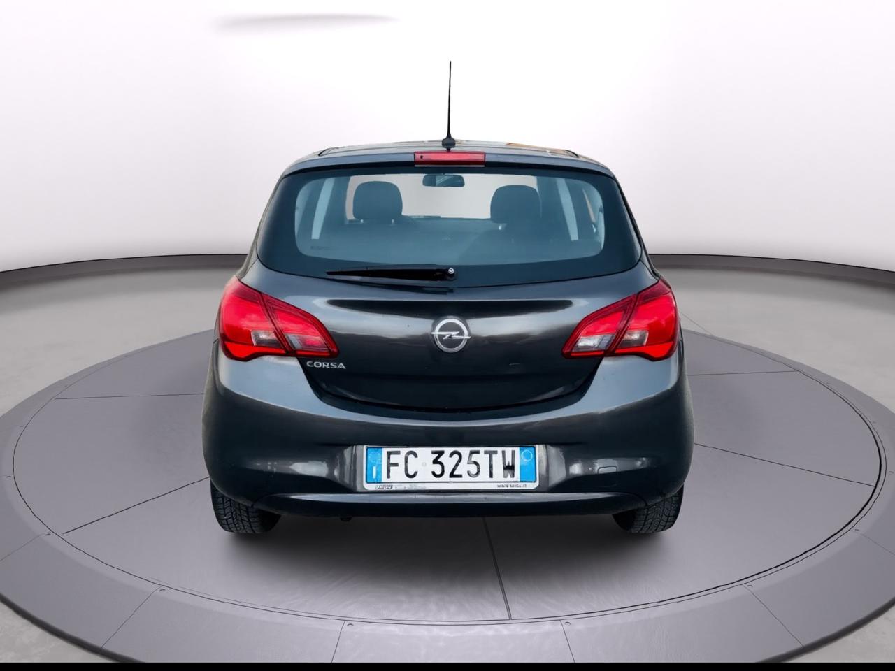 Opel Corsa 1.2 benzina anno 2017 130.000km neo