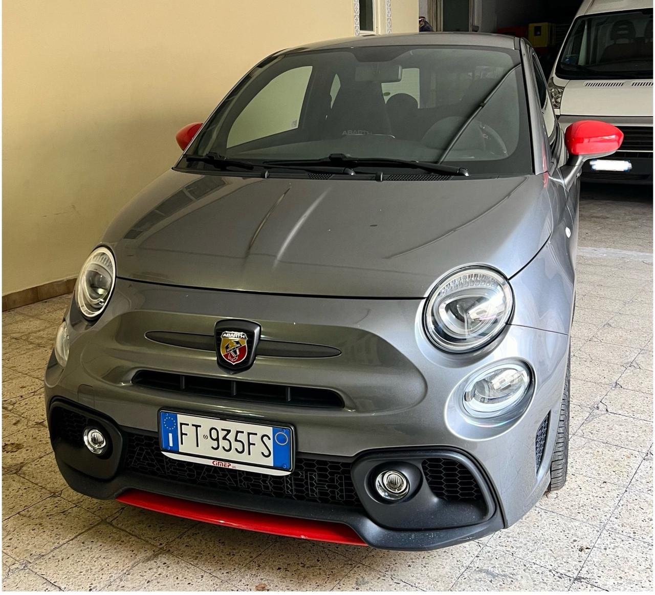 Abarth 595 1.4 Turbo T-Jet 180 CV Competizione