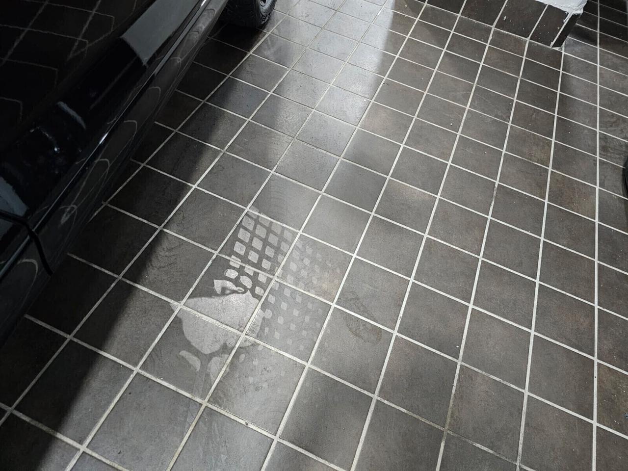 NUOVA VOLKSWAGEN T-ROC 2.0 TDI 150CV R-LINE - ITALIANA PRONTA CONSEGNA