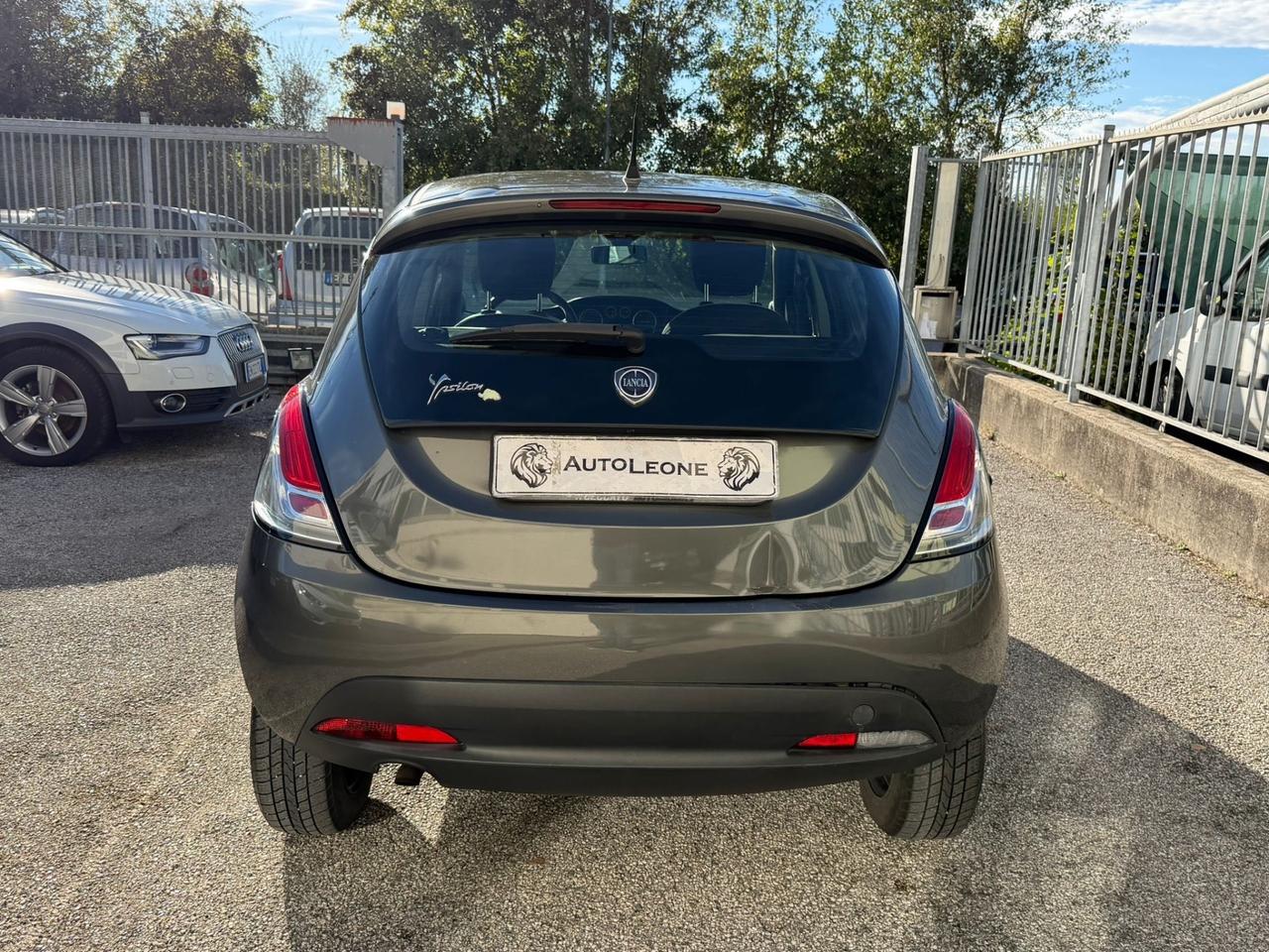 Lancia Ypsilon 0.9 TwinAir 85 CV 5 porte S&S DFN Gold