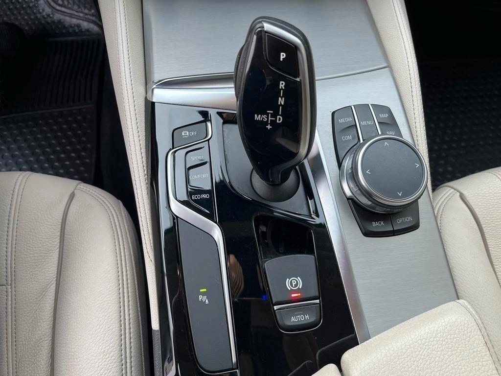 Bmw 520 d xDrive Touring Luxury