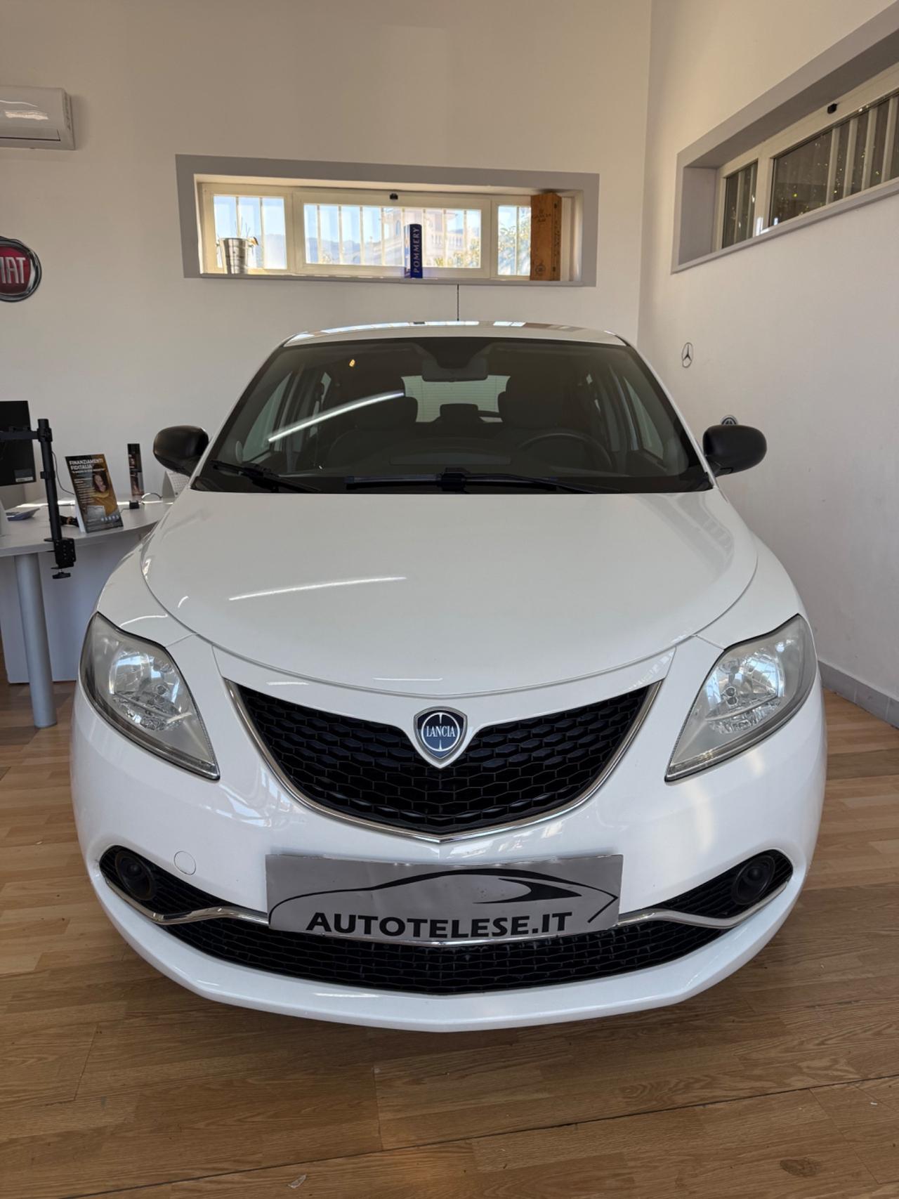 Lancia Ypsilon 1.2 69 CV 5 porte GPL Ecochic GOLD